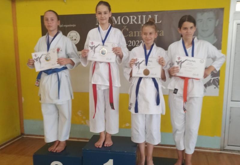 Mostar: Karate klub Student osvojio 20 medalja
